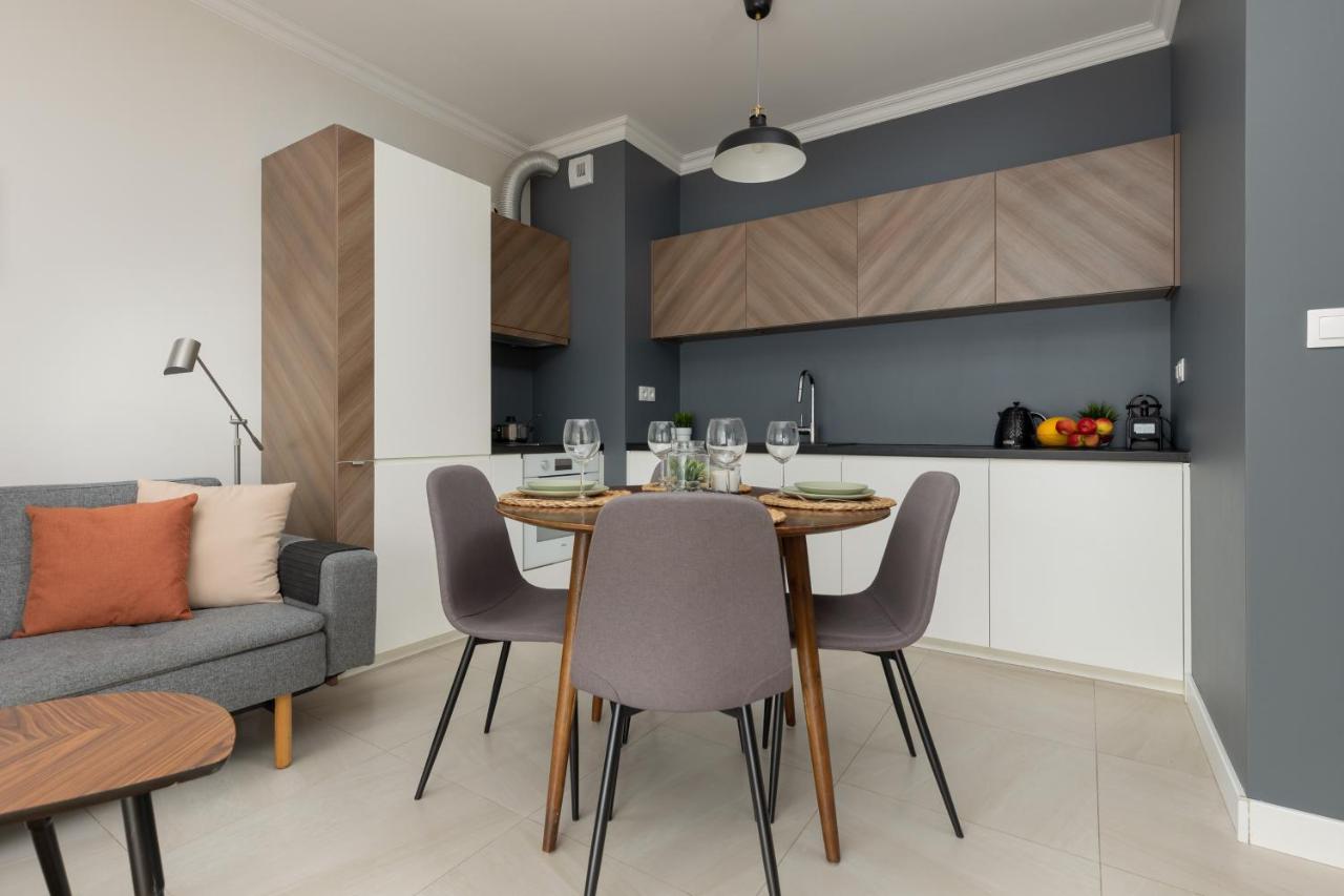 Lakeview Apartment Kapelanow Armii Krajowej By Noclegi Renters Varşova Dış mekan fotoğraf