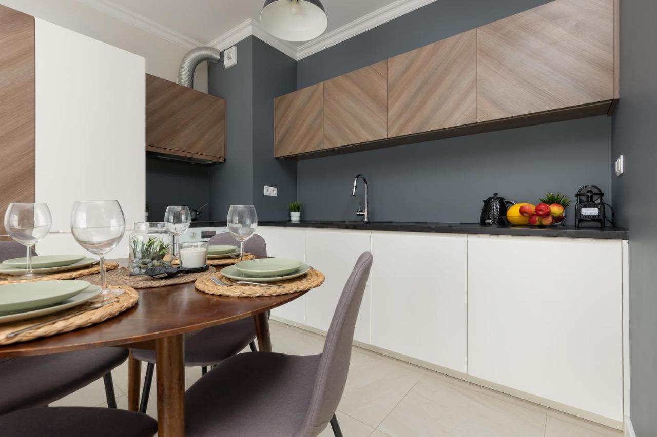 Lakeview Apartment Kapelanow Armii Krajowej By Noclegi Renters Varşova Dış mekan fotoğraf
