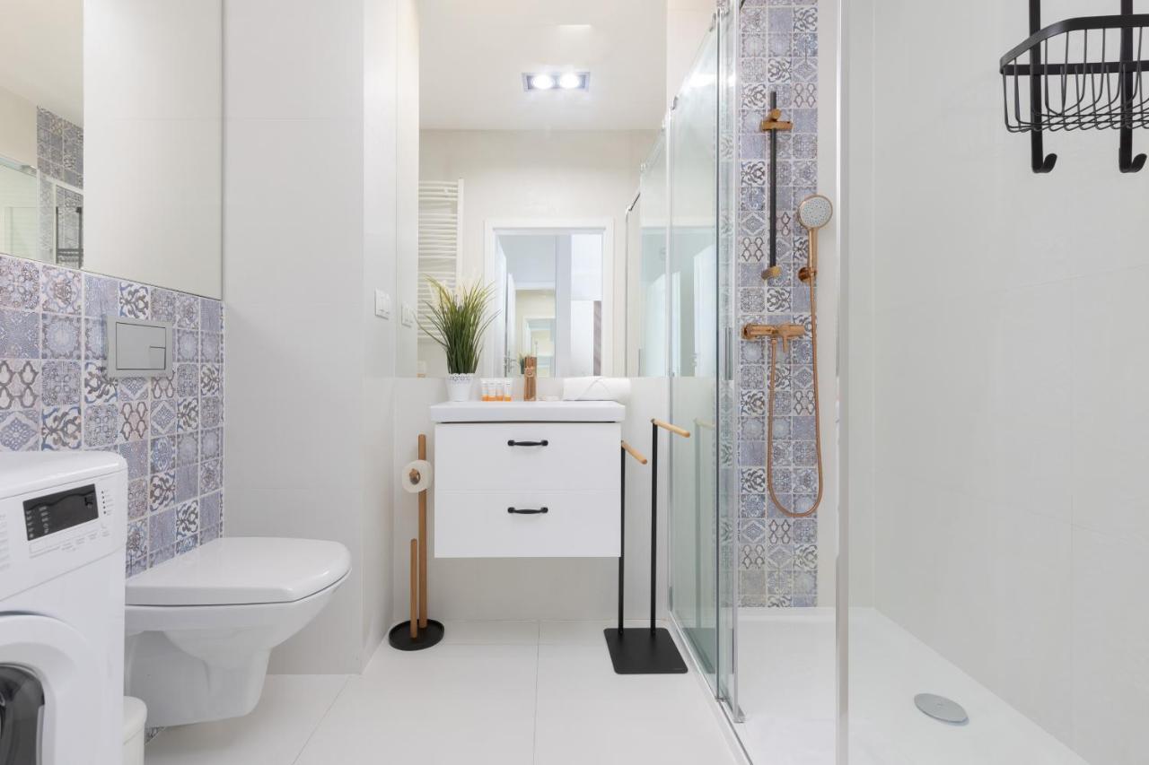 Lakeview Apartment Kapelanow Armii Krajowej By Noclegi Renters Varşova Dış mekan fotoğraf
